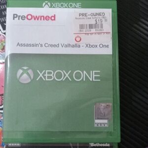 Xbox One Assassin's Creed Valhalla - Green Case
